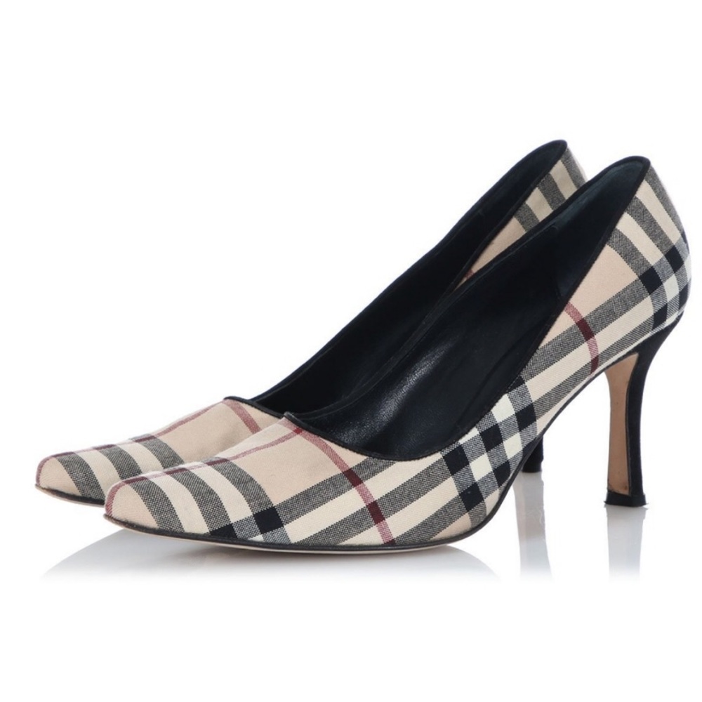 Burberry Signature Plaid Heels size 37 or 7 shoes